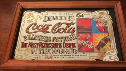 S9202-1 € 8,00 coca cola spiegel houten lijst 33 x 23 cm.jpeg